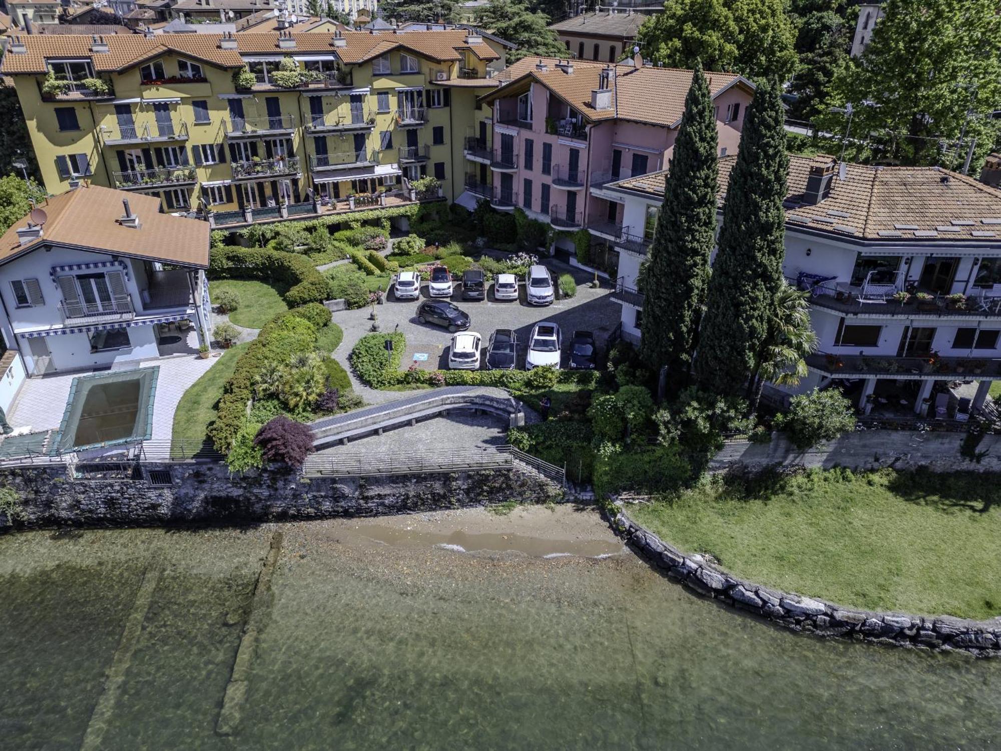 Appartamento Fronte Lago Беллано Екстер'єр фото