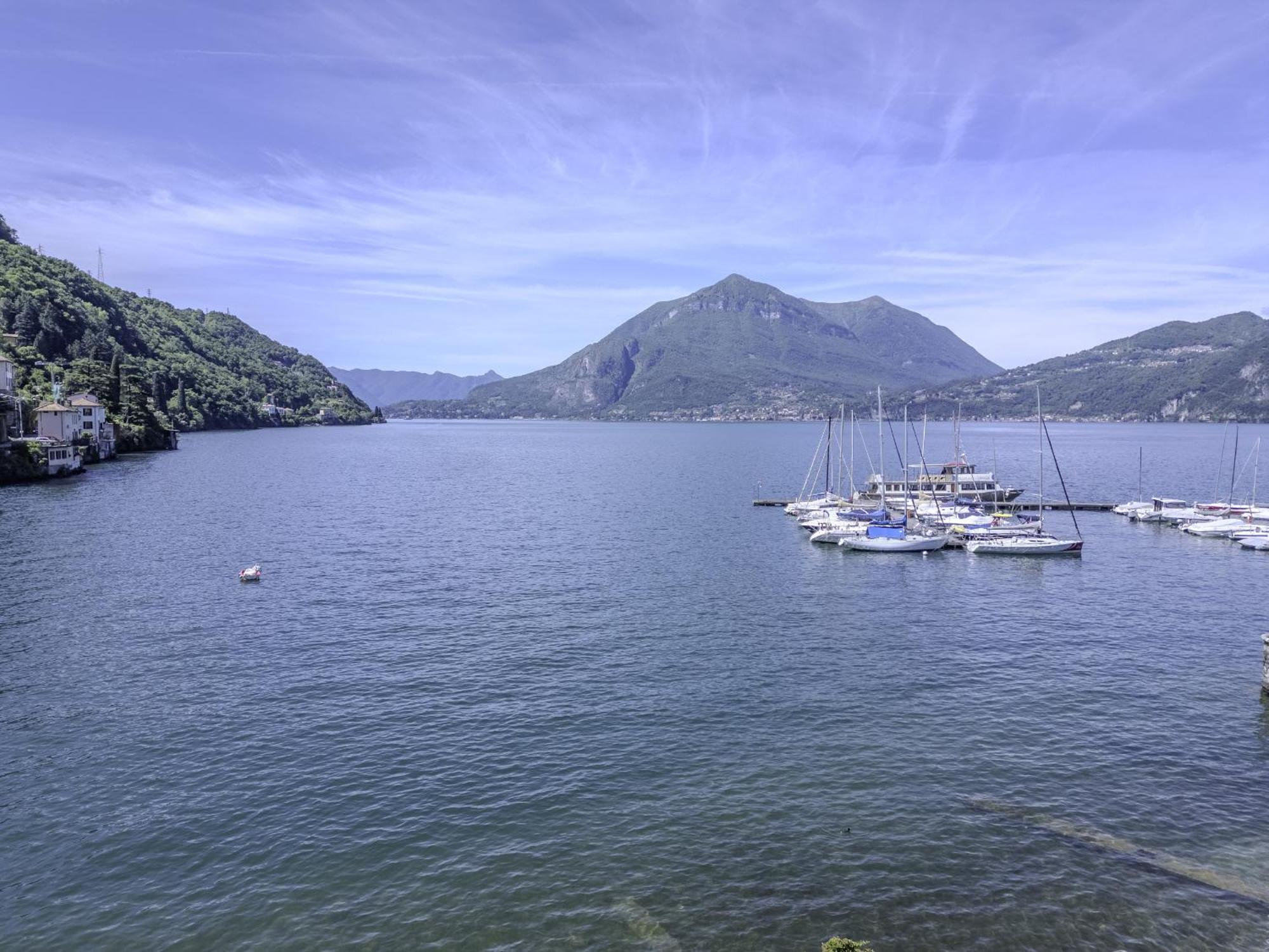 Appartamento Fronte Lago Беллано Екстер'єр фото